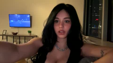 Snapshot of irisbabyyyyyyy chatting on July 2026 04:16:01 AM irisbabyyyyyyy online show from July 2026 04:16:01 AM
