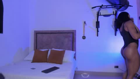 Iris Fit online show from September 2025 03:12:02 PM