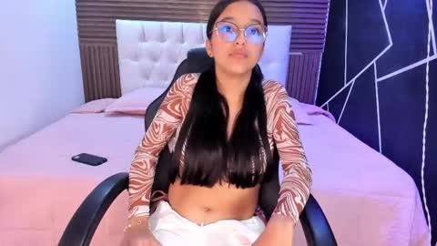 Iris Fyre  online show from April 2026 12:50:02 PM