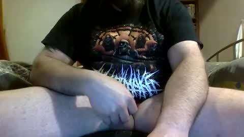 Snapshot of irishadz chatting on April 2026 09:45:02 PM irishadz online show from April 2026 09:45:02 PM