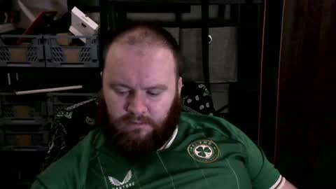 Snapshot of irishdaddy24 chatting on December 2024 05:15:02 PM twitter theirishman205 online show from December 2024 05:15:02 PM