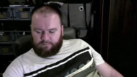 Snapshot of irishdaddy24 chatting on December 2024 09:00:02 PM twitter theirishman205 online show from December 2024 09:00:02 PM