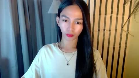 IRISH AND TRIXIE online show from April 2026 02:32:01 AM