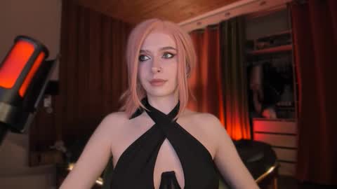 Snapshot of irisice chatting on November 2025 09:05:02 PM Miss Iris Fansly Miss Iris new inst. online show from November 2025 09:05:02 PM