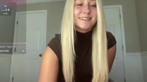 Snapshot of irispink1 chatting on October 2025 08:32:01 PM Irispink1 online show from October 2025 08:32:01 PM