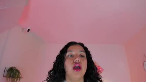 Iris online show from November 2025 03:29:02 AM