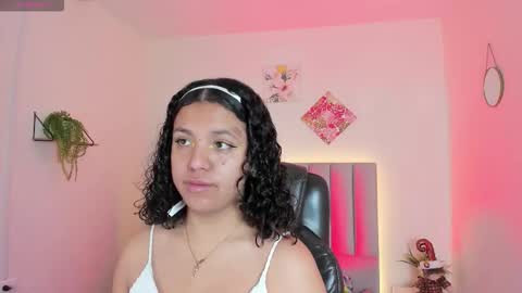 Iris online show from December 2025 03:12:03 AM