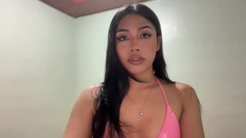 iriss_fox online show from November 2025 02:05:01 PM