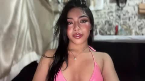 iriss_fox online show from January 2026 04:37:02 AM