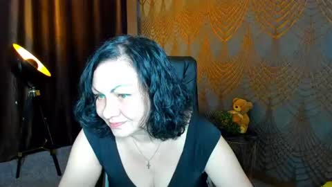 Snapshot of irissmoon1 chatting on July 2026 06:13:02 PM Iris online show from July 2026 06:13:02 PM