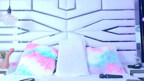 Iris online show from March 2025 11:22:02 AM