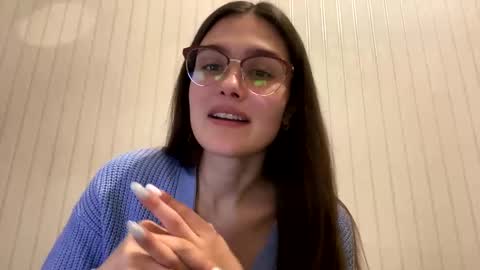 irisss31 online show from January 2025 06:50:01 PM