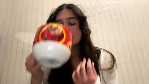 irisss31 online show from February 2025 06:53:01 PM