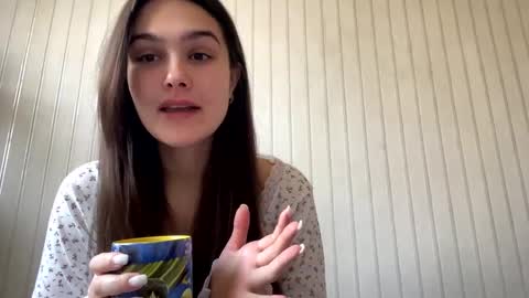 irisss31 online show from March 2025 08:00:01 AM