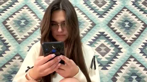 irisss31 online show from December 2025 01:06:01 PM