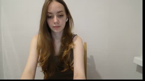 irma_b2004 online show from June 2026 08:33:02 PM