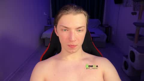 Snapshot of iron__chapman chatting on December 2024 10:19:01 PM Iron online show from December 2024 10:19:01 PM