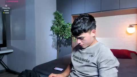 Iron Tous online show from February 2026 08:45:01 PM