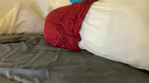 Snapshot of ironotter chatting on February 2025 06:00:01 AM Ironotter online show from February 2025 06:00:01 AM