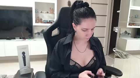 Snapshot of irwi_tomboy chatting on January 2025 08:41:01 AM Irwi Tomboy online show from January 2025 08:41:01 AM