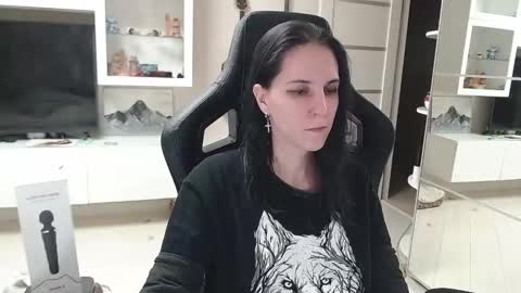 Snapshot of irwi_tomboy chatting on February 2025 09:32:01 PM Irwi Tomboy online show from February 2025 09:32:01 PM