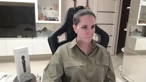 Snapshot of irwi_tomboy chatting on March 2025 12:29:02 AM Irwi Tomboy online show from March 2025 12:29:02 AM