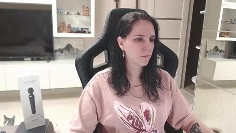 Snapshot of irwi_tomboy chatting on March 2025 10:15:02 PM Irwi Tomboy online show from March 2025 10:15:02 PM