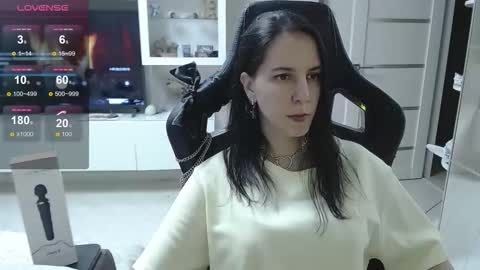 Snapshot of irwi_tomboy chatting on October 2025 10:43:02 PM Irwi Tomboy online show from October 2025 10:43:02 PM