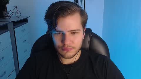 Snapshot of is_jesus chatting on December 2024 04:53:01 PM Jess online show from December 2024 04:53:01 PM
