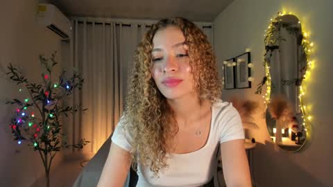 isa_____ online show from January 2025 04:50:01 AM