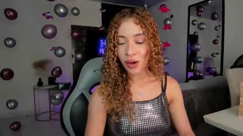 isa_____ online show from February 2025 07:35:02 PM