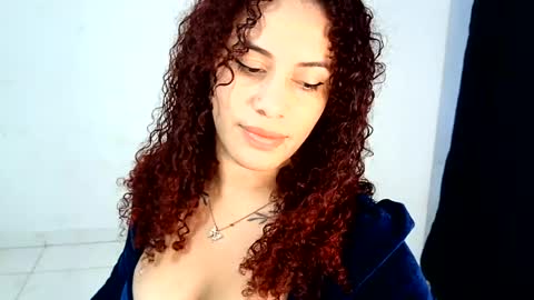 isa_bellaxx23 online show from July 2026 11:19:02 PM