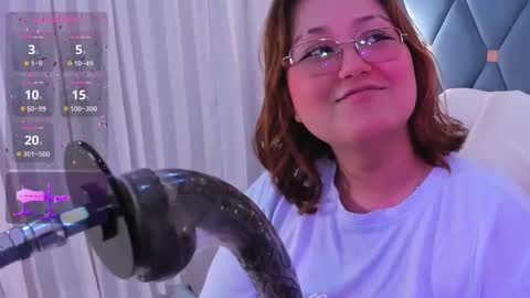 Isa online show from September 2025 08:56:02 PM