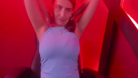 Snapshot of isa_kis_1 chatting on February 2025 11:54:01 AM Isabella online show from February 2025 11:54:01 AM