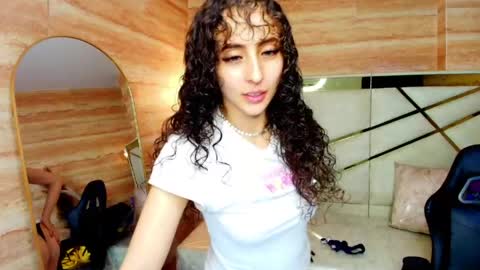 isa_r online show from April 2026 04:51:01 AM