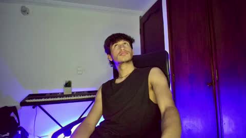 Snapshot of isaac__efx chatting on January 2025 05:16:01 AM isaac online show from January 2025 05:16:01 AM