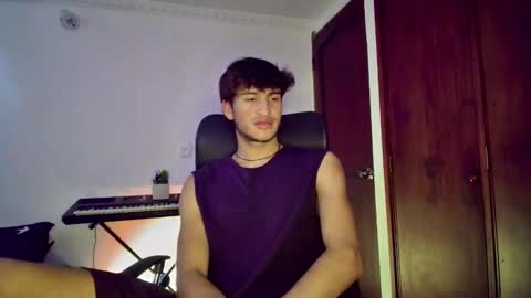 Snapshot of isaac__efx chatting on January 2025 09:07:01 PM isaac online show from January 2025 09:07:01 PM