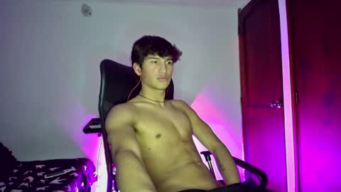 Snapshot of isaac__efx chatting on February 2025 04:14:01 AM isaac online show from February 2025 04:14:01 AM