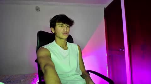 Snapshot of isaac__efx chatting on February 2025 12:37:02 AM isaac online show from February 2025 12:37:02 AM