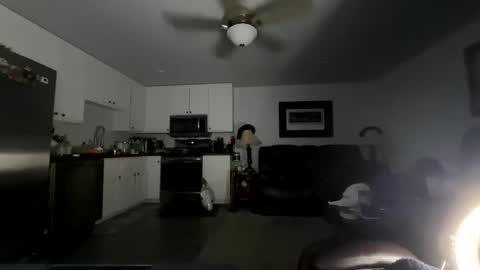 Snapshot of isaac_akamu chatting on April 2026 12:54:02 AM isaac_akamu online show from April 2026 12:54:02 AM