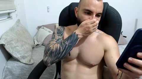 Isaac carter online show from February 2026 10:48:01 PM