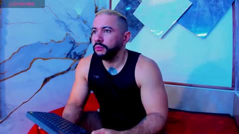 isaac_franko online show from October 2025 09:47:01 PM