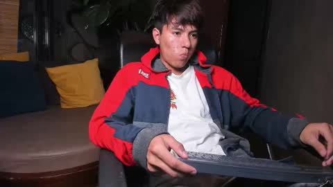 isaac_grimm online show from February 2026 06:09:01 AM