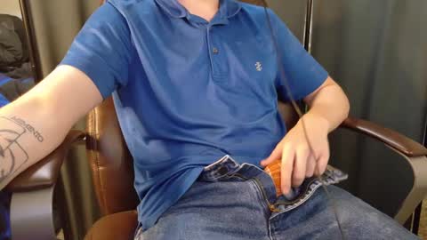 isaac online show from September 2025 09:14:01 PM