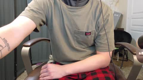 isaac online show from October 2025 02:48:01 PM