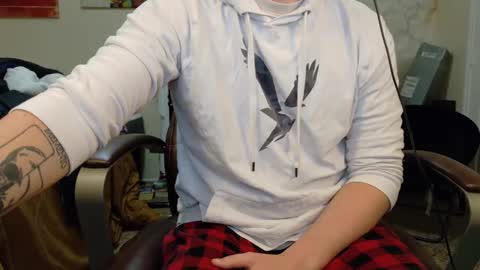 isaac online show from October 2025 12:35:01 PM