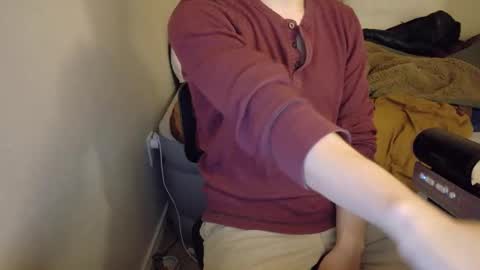 isaac online show from December 2025 01:21:02 AM