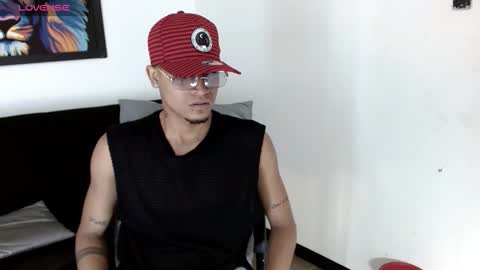 Snapshot of isaacas chatting on November 2025 11:16:02 AM Isaacas online show from November 2025 11:16:02 AM