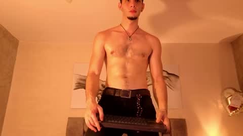 Snapshot of isaacblaze_ chatting on May 2026 04:08:02 AM isaacblaze online show from May 2026 04:08:02 AM