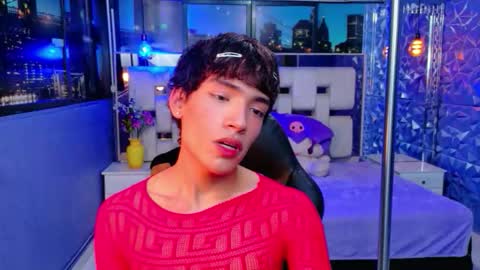 isaacnova online show from April 2026 09:05:01 AM